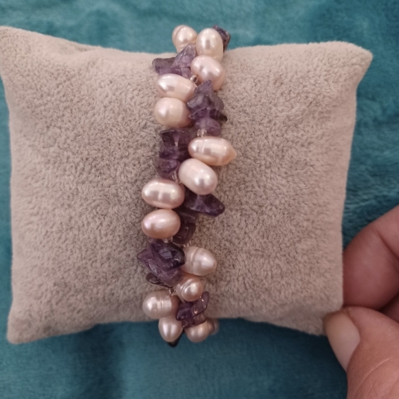 None Jewelry - Key West Pearl & Purple Amethyst Stretch Bracelet